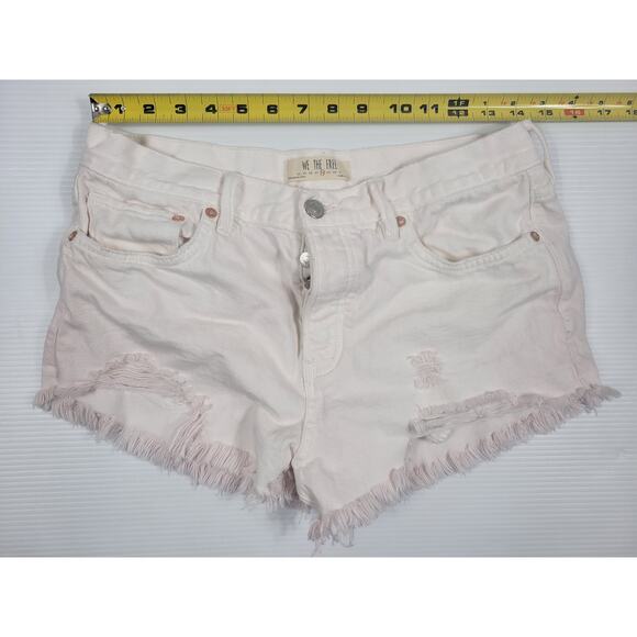 Free‎ People Loving Good Vibrations Cut Off Denim Shorts Womens 28 Boho Pink Hue - Picture 1 of 4